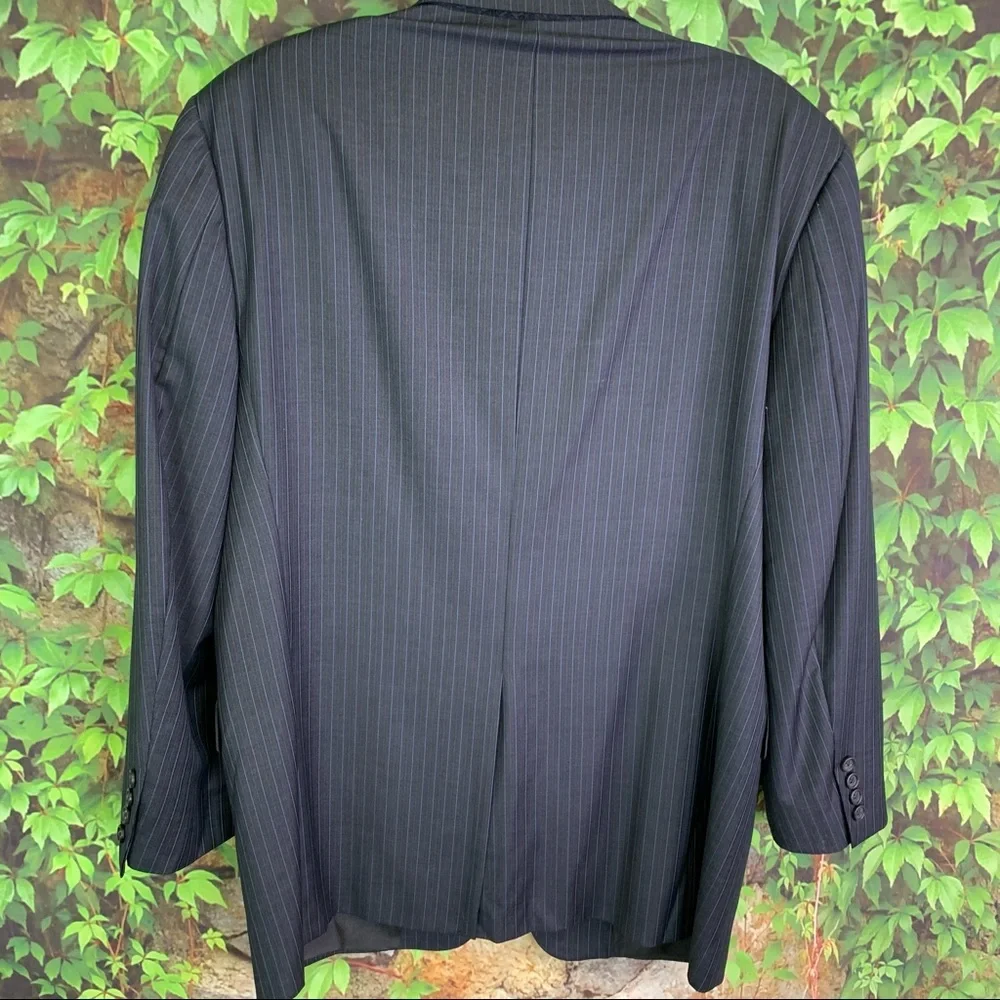 BURBERRY LONDON Classic Heritage Gray Pinstriped Wool Sports Jacket, 42R